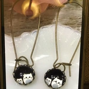 #264 White Cat Earrings